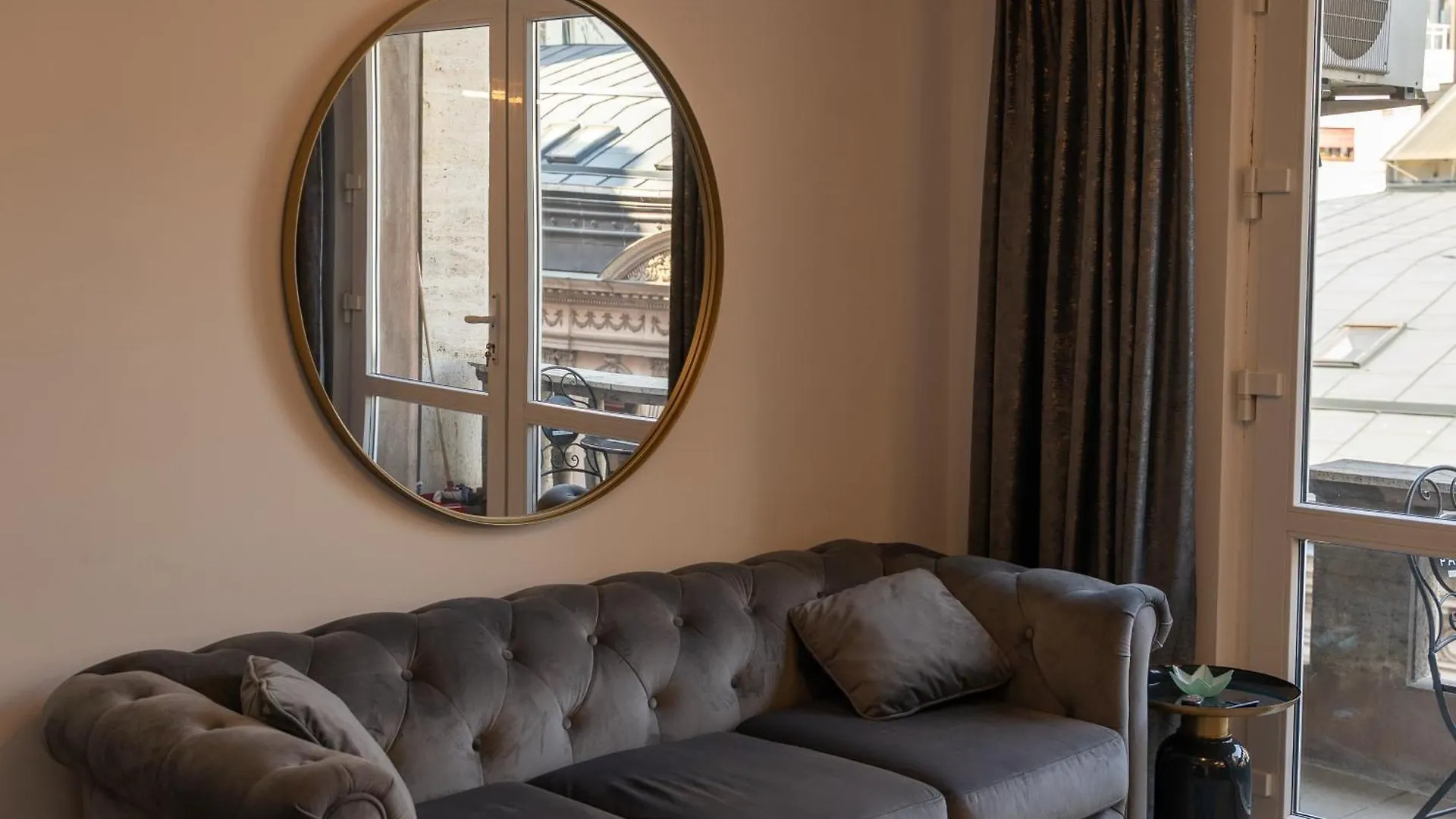 Luna Luxury Apartment Boekarest 0*,  Roemenië