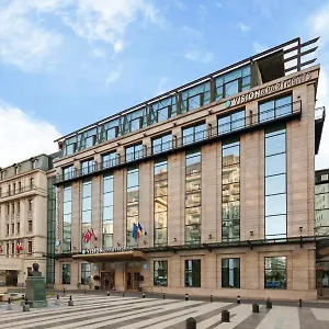 Apart Otel Visionapartments - Contactless Check-in, Bükreş