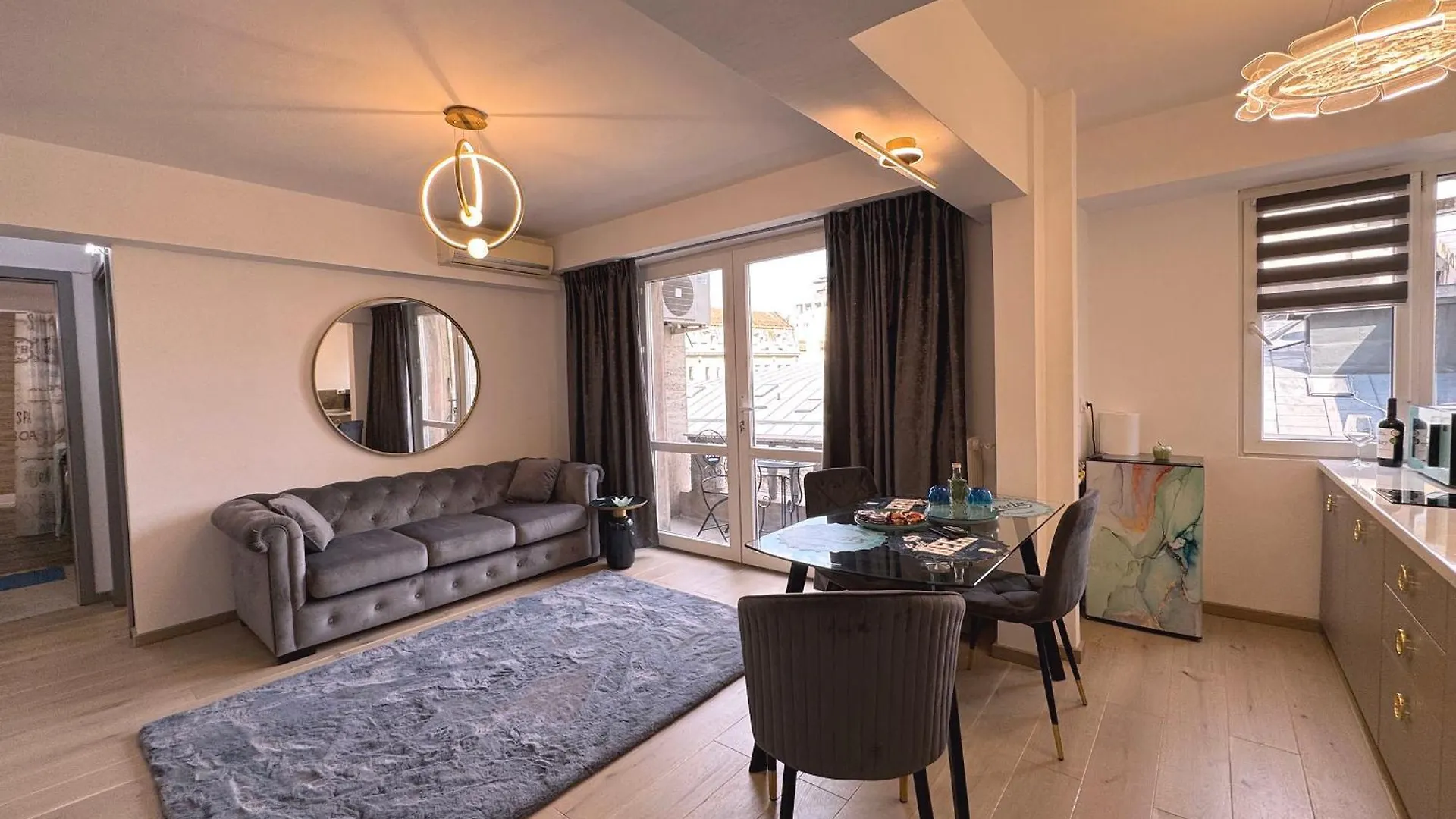 Luna Luxury Apartment Bucharest Romania